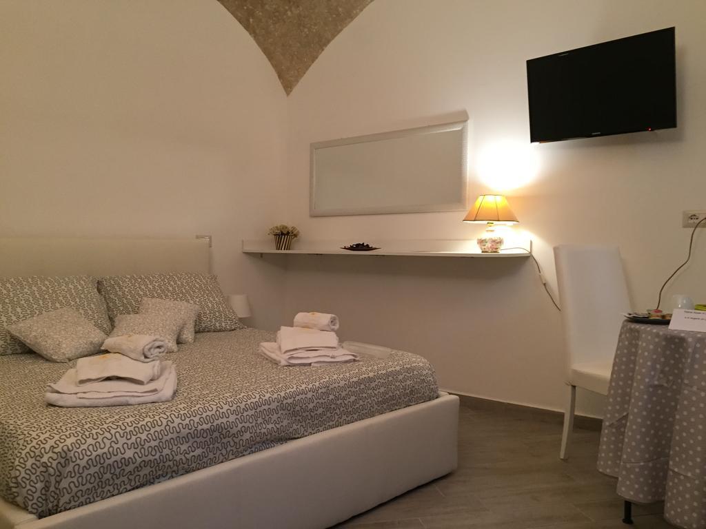 Petros Room Camere Salerno Cameră foto